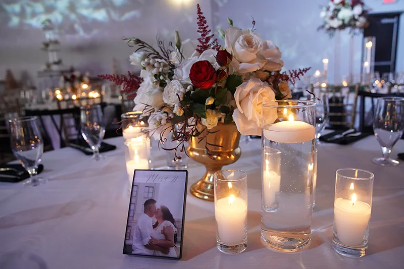 table decorations at a wedding